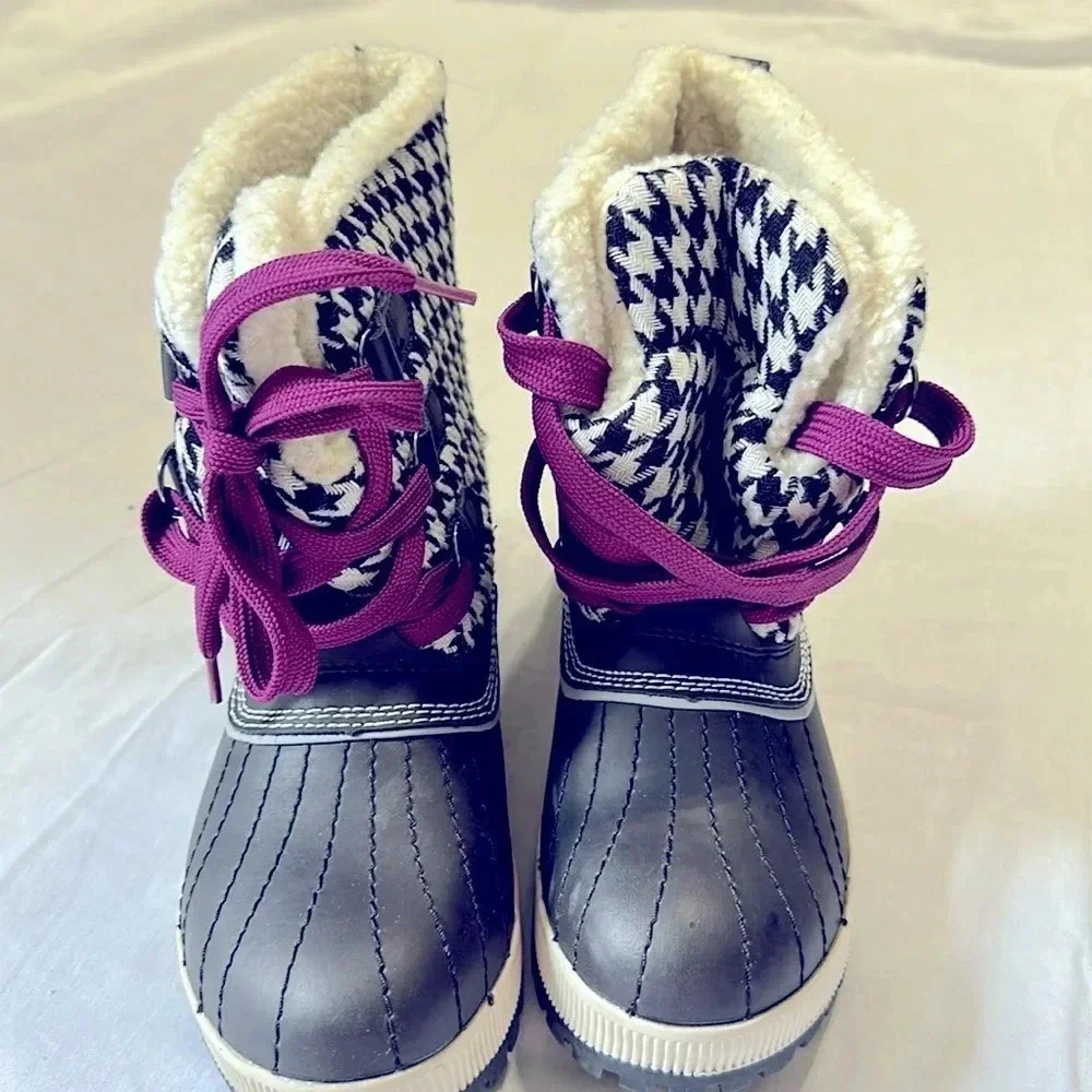 KHOMBU Telluride Houndstooth Thermolite Snow Boot size 6 NEW